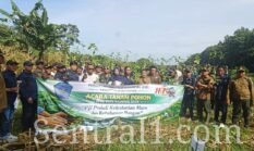 Peringati HPN 2026, PJI Bojonegoro Tanam 600 Bibit Pohon Produktif di Kawasan Hutan Gondang