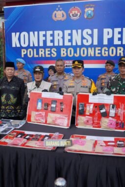 Polres Bojonegoro Bongkar Jaringan Peredaran Sabu dan Ganja, 13 Tersangka Ditangkap