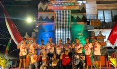 Warga RT 12/RW 03 Ngroworejo Gotong Royong Siapkan Panggung Semarak HUT RI ke-81